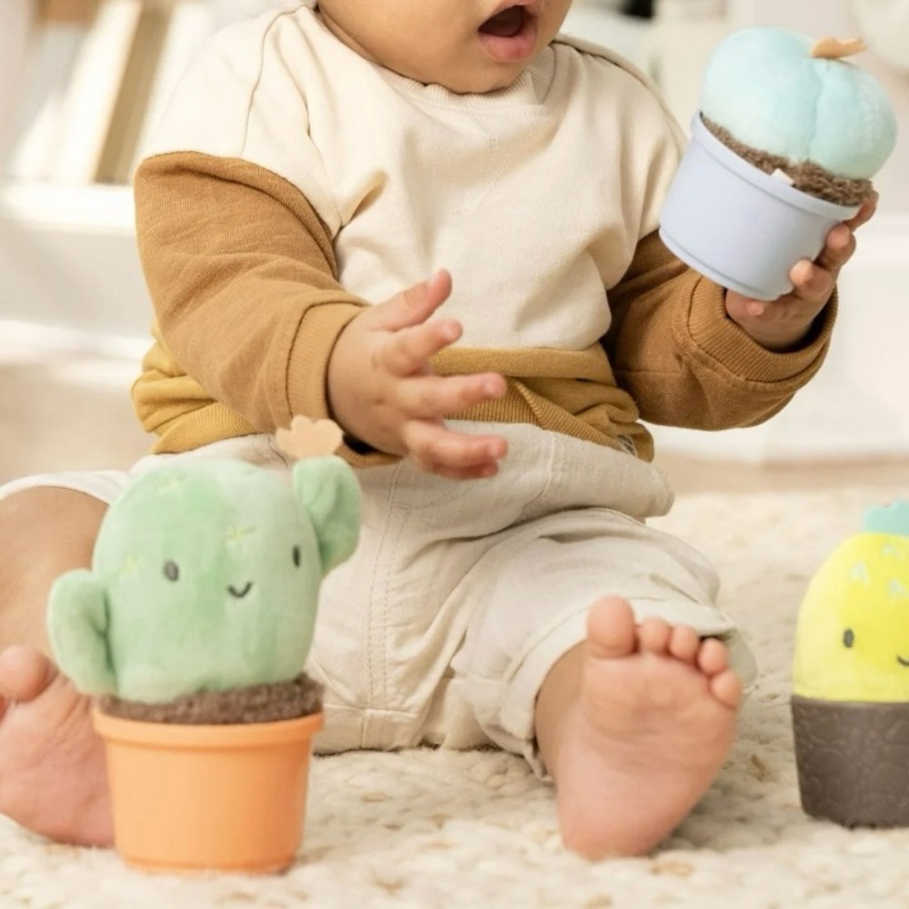 Ingenuity Nesting Rattles - Calm Springs - Picture 10 of 11